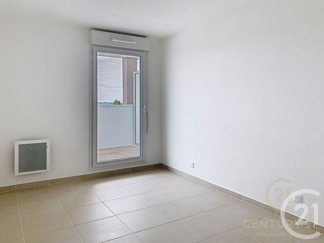 Appartement F2 à louer - 2 pièces - 41.15 m2 - GRASSE - 06 - PROVENCE-ALPES-COTE-D-AZUR - Century 21 Moulin De Brun