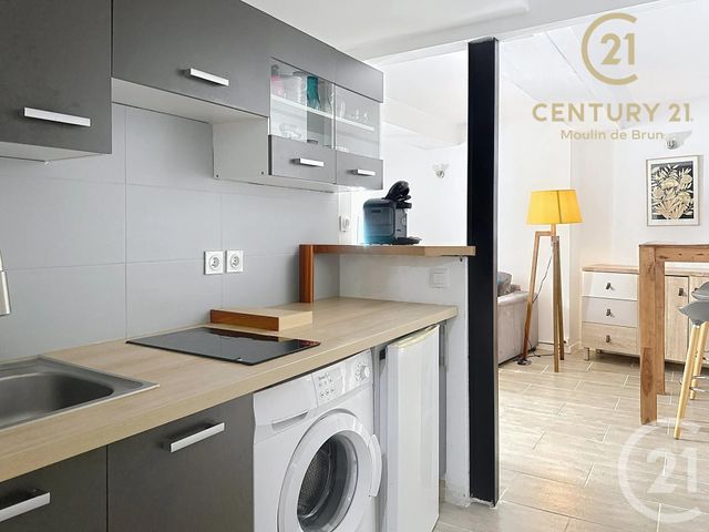 Appartement F2 à louer - 2 pièces - 30.79 m2 - GRASSE - 06 - PROVENCE-ALPES-COTE-D-AZUR - Century 21 Moulin De Brun
