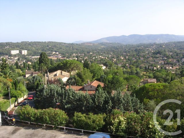 Appartement F2 à louer - 2 pièces - 54.08 m2 - GRASSE - 06 - PROVENCE-ALPES-COTE-D-AZUR - Century 21 Moulin De Brun