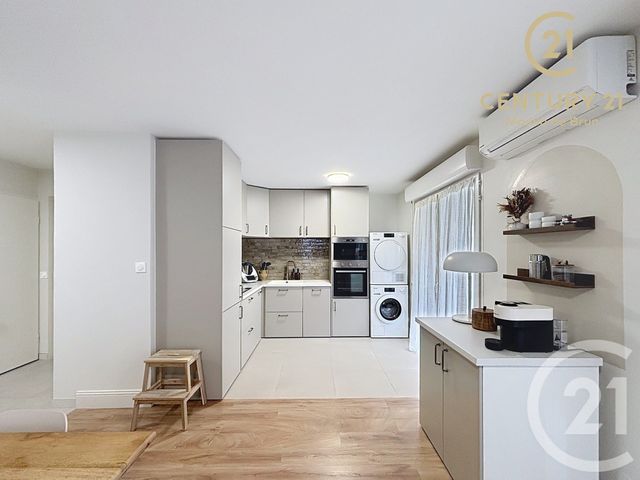 Appartement F3 à vendre - 3 pièces - 63.0 m2 - GRASSE - 06 - PROVENCE-ALPES-COTE-D-AZUR - Century 21 Moulin De Brun