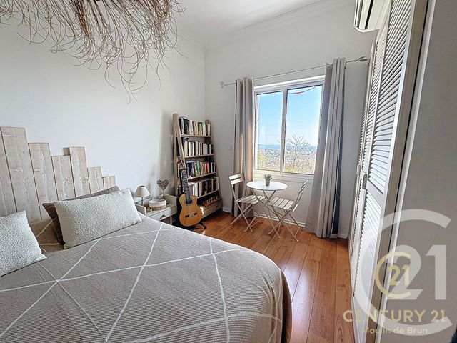 Appartement F3 à louer - 3 pièces - 98.47 m2 - GRASSE - 06 - PROVENCE-ALPES-COTE-D-AZUR - Century 21 Moulin De Brun