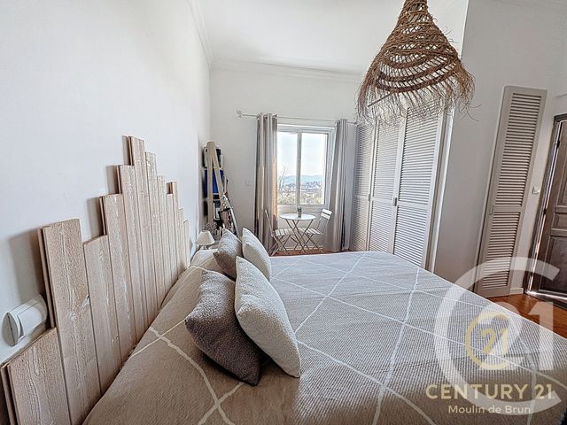 Appartement F3 à louer - 3 pièces - 98.47 m2 - GRASSE - 06 - PROVENCE-ALPES-COTE-D-AZUR - Century 21 Moulin De Brun