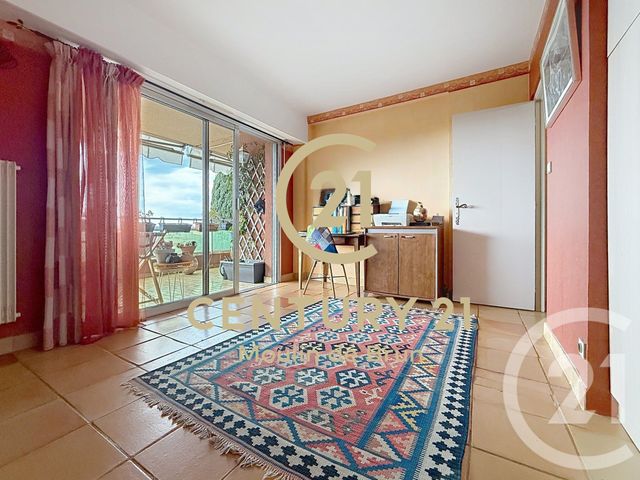 Appartement F3 à vendre - 3 pièces - 80.17 m2 - GRASSE - 06 - PROVENCE-ALPES-COTE-D-AZUR - Century 21 Moulin De Brun
