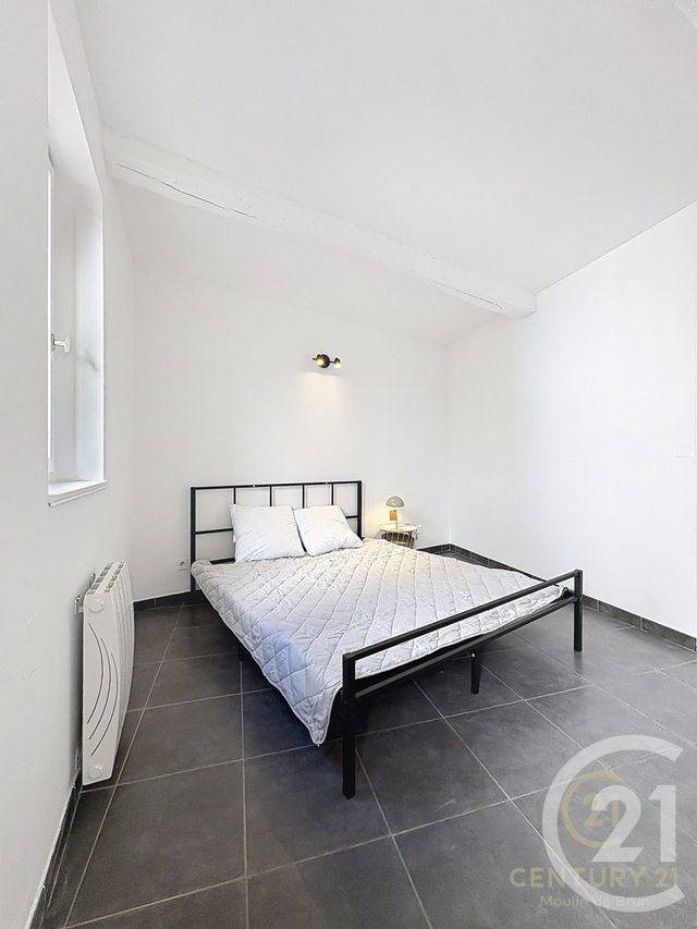 Appartement F2 bis à louer - 3 pièces - 58.14 m2 - GRASSE - 06 - PROVENCE-ALPES-COTE-D-AZUR - Century 21 Moulin De Brun