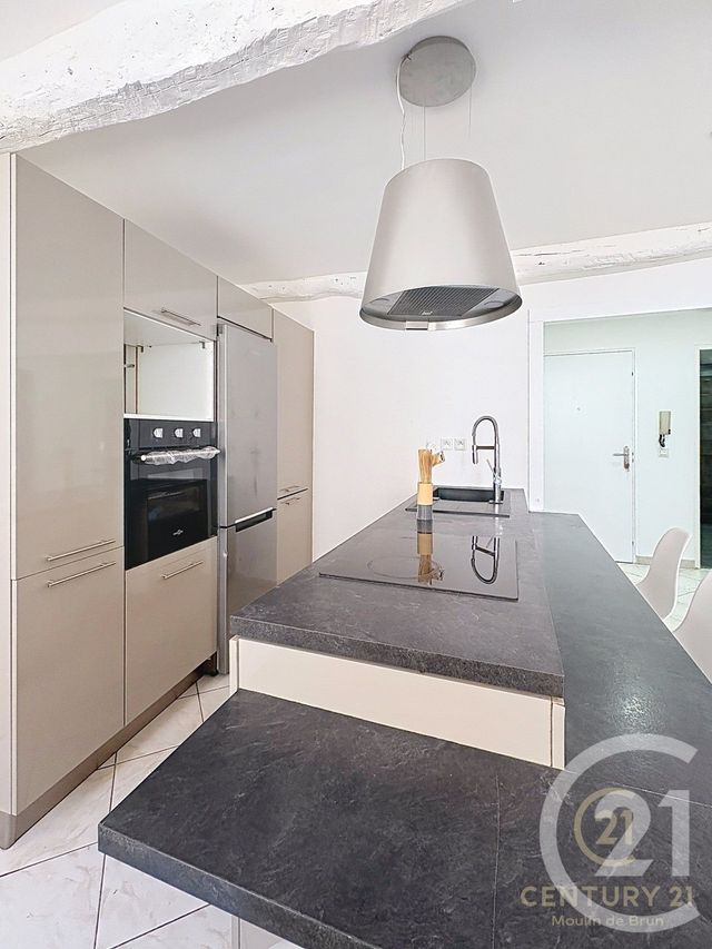 Appartement F2 bis à louer - 3 pièces - 58.14 m2 - GRASSE - 06 - PROVENCE-ALPES-COTE-D-AZUR - Century 21 Moulin De Brun