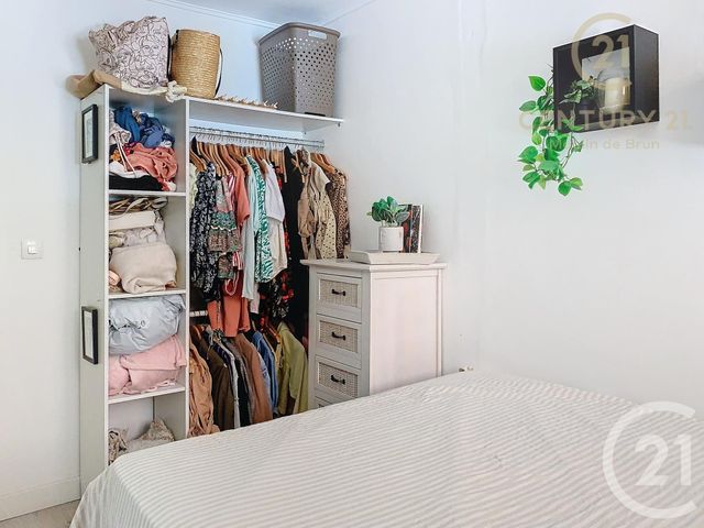 Appartement F2 à louer - 2 pièces - 31.18 m2 - GRASSE - 06 - PROVENCE-ALPES-COTE-D-AZUR - Century 21 Moulin De Brun