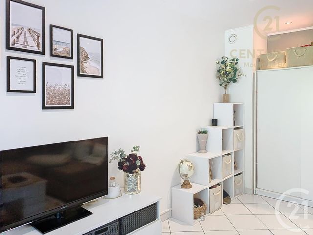 Appartement F2 à louer - 2 pièces - 31.18 m2 - GRASSE - 06 - PROVENCE-ALPES-COTE-D-AZUR - Century 21 Moulin De Brun