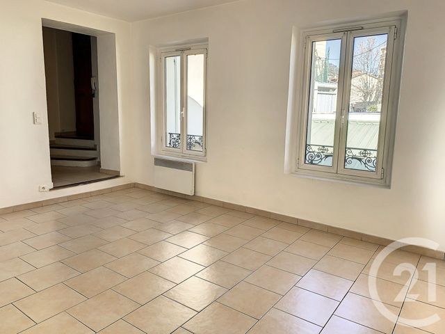 Appartement F2 à louer - 2 pièces - 41.4 m2 - GRASSE - 06 - PROVENCE-ALPES-COTE-D-AZUR - Century 21 Moulin De Brun
