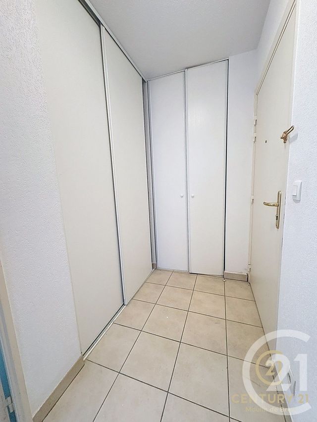Appartement F1 à louer - 1 pièce - 27.5 m2 - GRASSE - 06 - PROVENCE-ALPES-COTE-D-AZUR - Century 21 Moulin De Brun