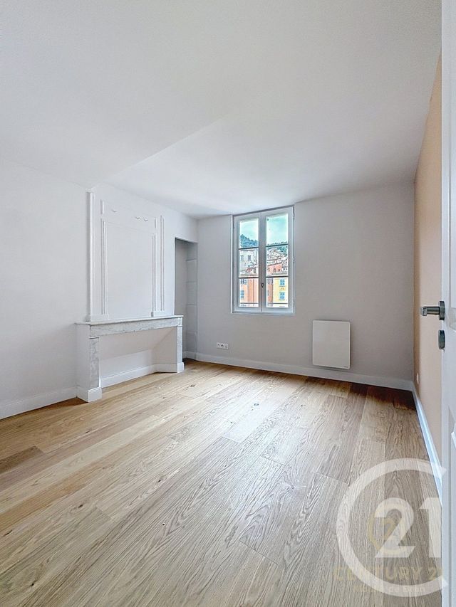 Appartement F3 à louer - 3 pièces - 53.4 m2 - GRASSE - 06 - PROVENCE-ALPES-COTE-D-AZUR - Century 21 Moulin De Brun