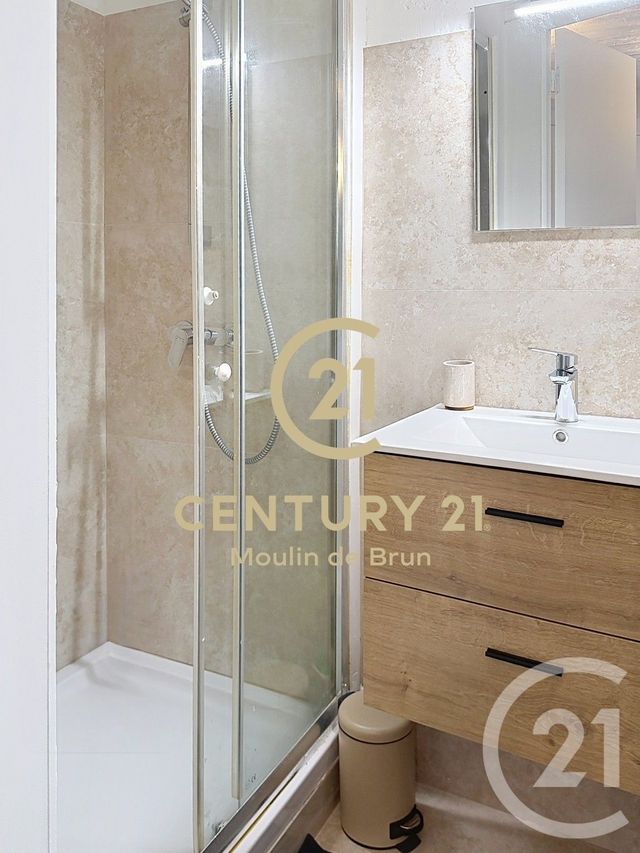 Appartement F1 à louer - 1 pièce - 26.91 m2 - GRASSE - 06 - PROVENCE-ALPES-COTE-D-AZUR - Century 21 Moulin De Brun