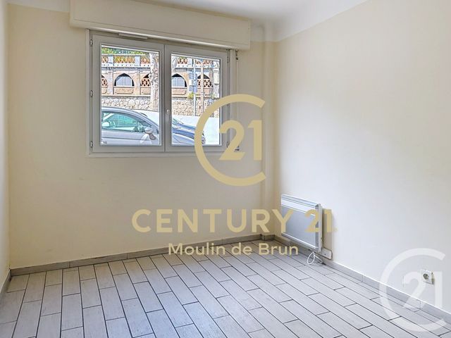Appartement F3 à louer - 3 pièces - 68.28 m2 - GRASSE - 06 - PROVENCE-ALPES-COTE-D-AZUR - Century 21 Moulin De Brun