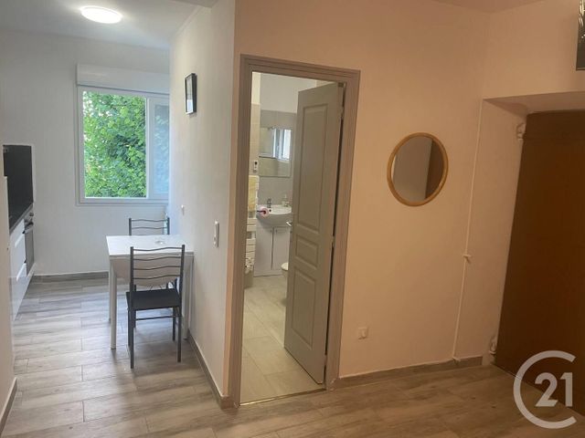 Appartement F1 à louer - 1 pièce - 22.27 m2 - GRASSE - 06 - PROVENCE-ALPES-COTE-D-AZUR - Century 21 Moulin De Brun