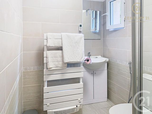 Appartement F1 à louer - 1 pièce - 22.27 m2 - GRASSE - 06 - PROVENCE-ALPES-COTE-D-AZUR - Century 21 Moulin De Brun