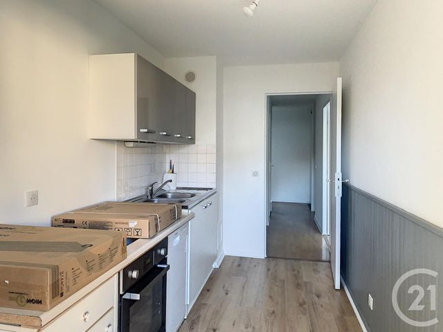 Appartement F4 à louer - 4 pièces - 73.47 m2 - MOUANS SARTOUX - 06 - PROVENCE-ALPES-COTE-D-AZUR - Century 21 Moulin De Brun
