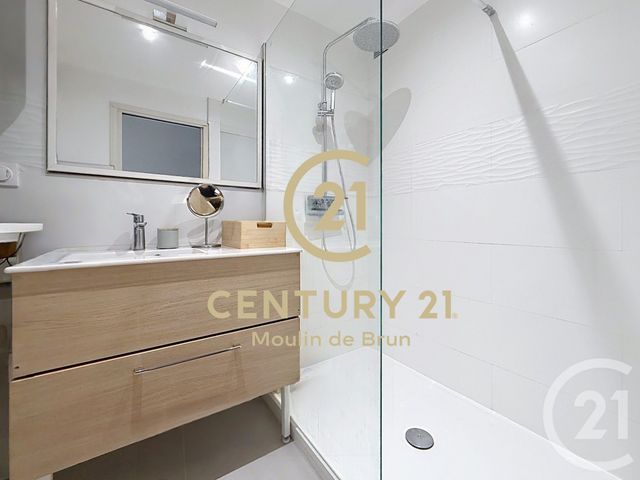 Appartement F4 à vendre - 4 pièces - 76.11 m2 - GRASSE - 06 - PROVENCE-ALPES-COTE-D-AZUR - Century 21 Moulin De Brun