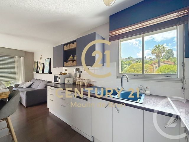 Appartement F3 à vendre - 3 pièces - 58.44 m2 - GRASSE - 06 - PROVENCE-ALPES-COTE-D-AZUR - Century 21 Moulin De Brun