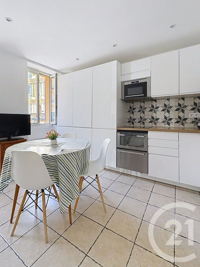 Appartement F1 à louer - 1 pièce - 25.51 m2 - GRASSE - 06 - PROVENCE-ALPES-COTE-D-AZUR - Century 21 Moulin De Brun