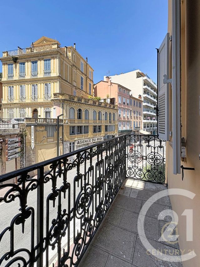 Appartement F1 à louer - 1 pièce - 25.51 m2 - GRASSE - 06 - PROVENCE-ALPES-COTE-D-AZUR - Century 21 Moulin De Brun