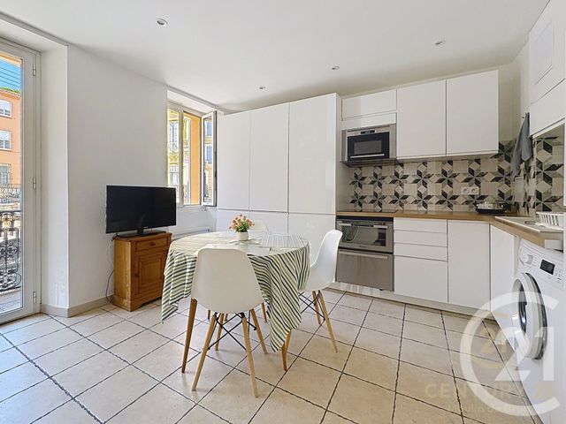Appartement F1 à louer - 1 pièce - 25.51 m2 - GRASSE - 06 - PROVENCE-ALPES-COTE-D-AZUR - Century 21 Moulin De Brun