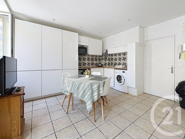 Appartement F1 à louer - 1 pièce - 25.51 m2 - GRASSE - 06 - PROVENCE-ALPES-COTE-D-AZUR - Century 21 Moulin De Brun