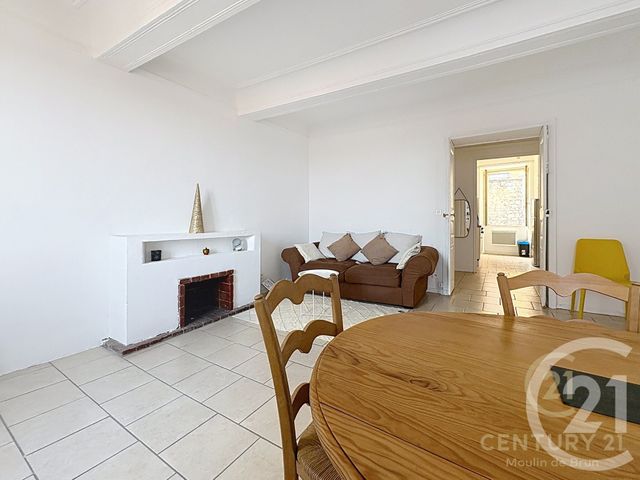 Appartement F3 à louer - 3 pièces - 72.42 m2 - GRASSE - 06 - PROVENCE-ALPES-COTE-D-AZUR - Century 21 Moulin De Brun
