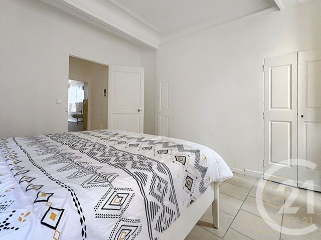 Appartement F3 à louer - 3 pièces - 72.42 m2 - GRASSE - 06 - PROVENCE-ALPES-COTE-D-AZUR - Century 21 Moulin De Brun