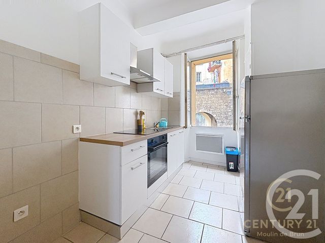 Appartement F3 à louer - 3 pièces - 72.42 m2 - GRASSE - 06 - PROVENCE-ALPES-COTE-D-AZUR - Century 21 Moulin De Brun