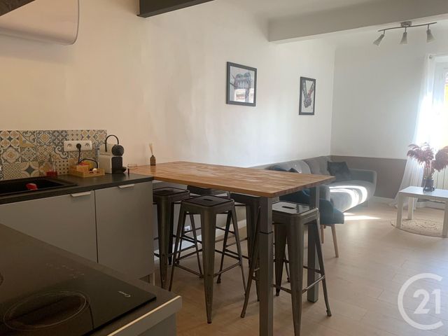 Appartement F3 à louer - 3 pièces - 45.75 m2 - GRASSE - 06 - PROVENCE-ALPES-COTE-D-AZUR - Century 21 Moulin De Brun