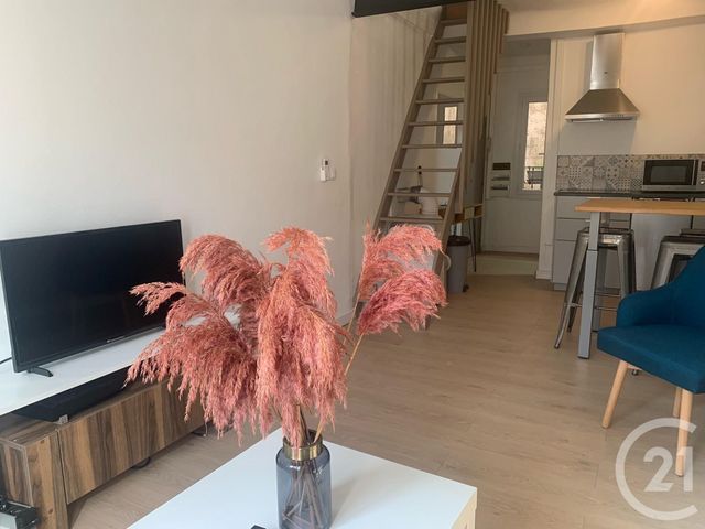 Appartement F3 à louer - 3 pièces - 45.75 m2 - GRASSE - 06 - PROVENCE-ALPES-COTE-D-AZUR - Century 21 Moulin De Brun