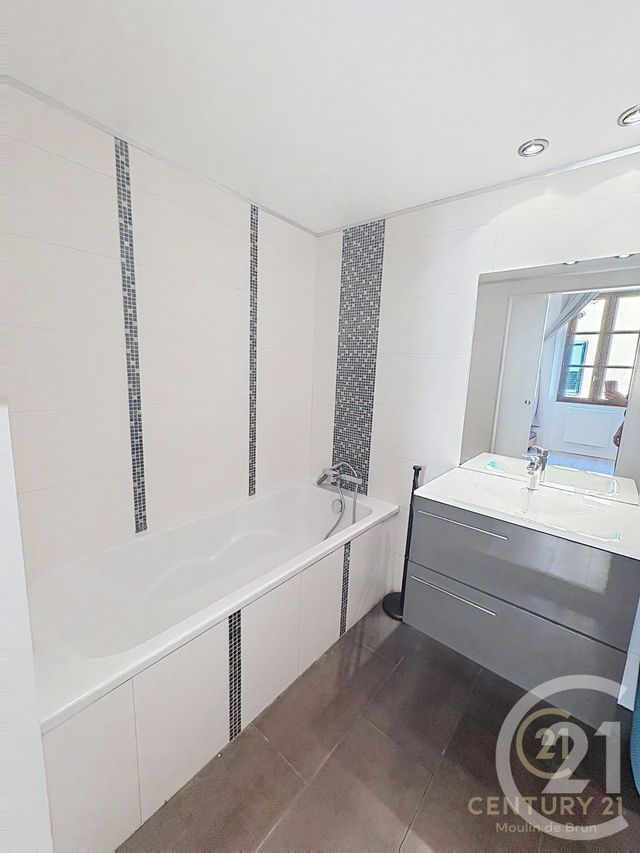 Appartement F3 à louer - 3 pièces - 77.83 m2 - GRASSE - 06 - PROVENCE-ALPES-COTE-D-AZUR - Century 21 Moulin De Brun