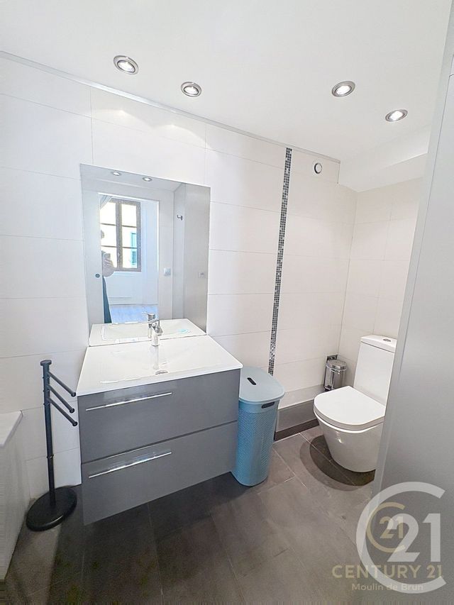 Appartement F3 à louer - 3 pièces - 77.83 m2 - GRASSE - 06 - PROVENCE-ALPES-COTE-D-AZUR - Century 21 Moulin De Brun