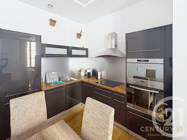 Appartement F3 à louer - 3 pièces - 77.83 m2 - GRASSE - 06 - PROVENCE-ALPES-COTE-D-AZUR - Century 21 Moulin De Brun