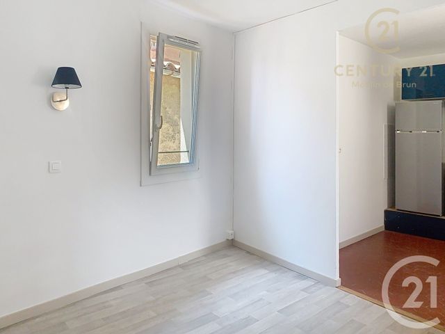 Appartement F2 à louer - 2 pièces - 27.53 m2 - GRASSE - 06 - PROVENCE-ALPES-COTE-D-AZUR - Century 21 Moulin De Brun
