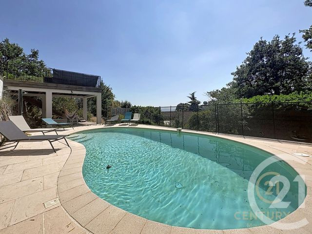 maison à louer - 4 pièces - 131.27 m2 - CHATEAUNEUF GRASSE - 06 - PROVENCE-ALPES-COTE-D-AZUR - Century 21 Moulin De Brun