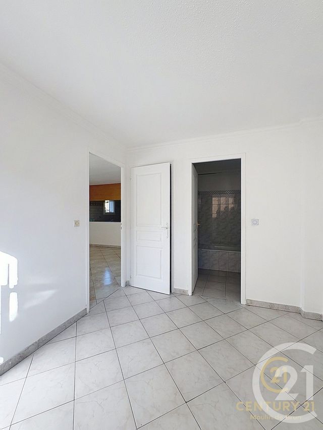 Appartement F2 à louer - 2 pièces - 44.03 m2 - GRASSE - 06 - PROVENCE-ALPES-COTE-D-AZUR - Century 21 Moulin De Brun