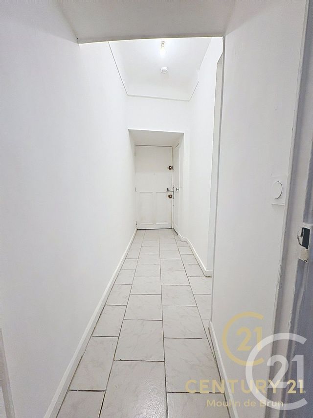 Appartement F2 à louer - 2 pièces - 41.89 m2 - GRASSE - 06 - PROVENCE-ALPES-COTE-D-AZUR - Century 21 Moulin De Brun