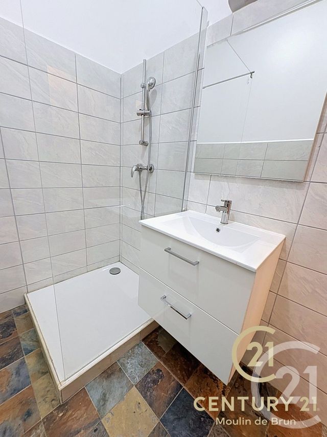 Appartement F2 à louer - 2 pièces - 43.06 m2 - GRASSE - 06 - PROVENCE-ALPES-COTE-D-AZUR - Century 21 Moulin De Brun