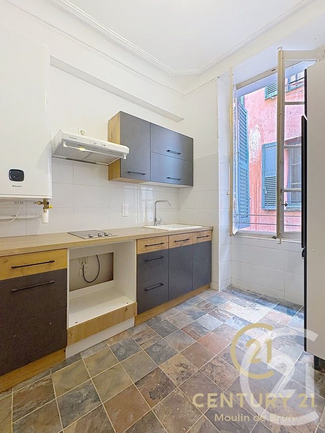 Appartement F2 à louer - 2 pièces - 43.06 m2 - GRASSE - 06 - PROVENCE-ALPES-COTE-D-AZUR - Century 21 Moulin De Brun