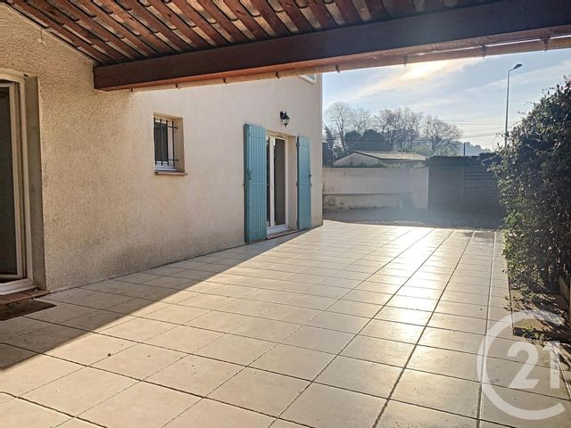 maison à louer - 5 pièces - 104.14 m2 - GRASSE - 06 - PROVENCE-ALPES-COTE-D-AZUR - Century 21 Moulin De Brun