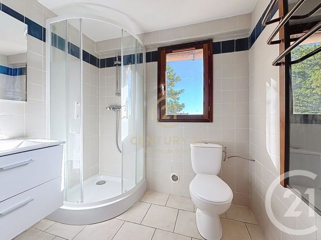 Appartement F2 bis à louer - 2 pièces - 38.34 m2 - GRASSE - 06 - PROVENCE-ALPES-COTE-D-AZUR - Century 21 Moulin De Brun
