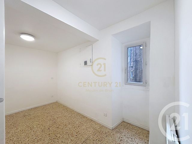 Appartement F2 à louer - 2 pièces - 41.76 m2 - GRASSE - 06 - PROVENCE-ALPES-COTE-D-AZUR - Century 21 Moulin De Brun