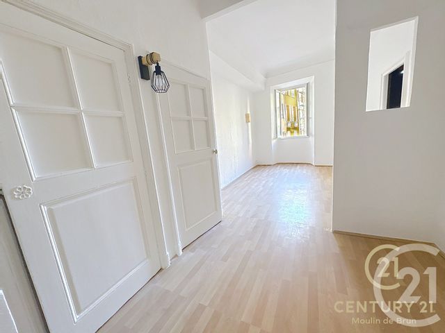 Appartement F2 à louer - 2 pièces - 42.77 m2 - GRASSE - 06 - PROVENCE-ALPES-COTE-D-AZUR - Century 21 Moulin De Brun