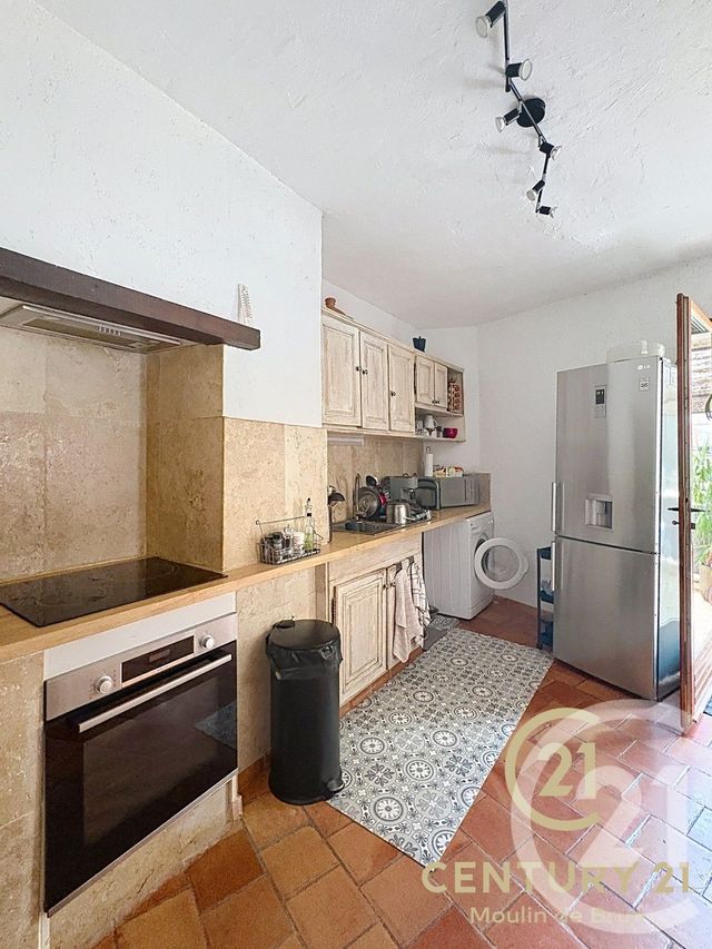 Appartement F3 bis à louer - 4 pièces - 77.41 m2 - GRASSE - 06 - PROVENCE-ALPES-COTE-D-AZUR - Century 21 Moulin De Brun