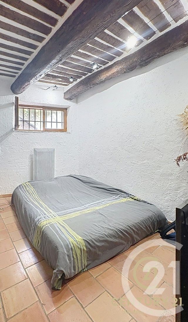 Appartement F3 bis à louer - 4 pièces - 77.41 m2 - GRASSE - 06 - PROVENCE-ALPES-COTE-D-AZUR - Century 21 Moulin De Brun