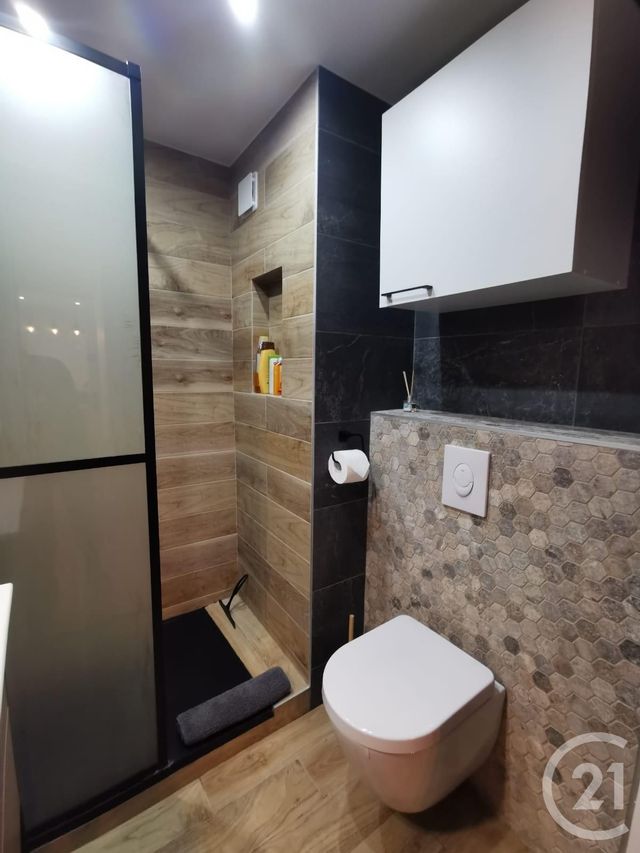 Appartement F2 à louer - 2 pièces - 29.04 m2 - VALLAURIS - 06 - PROVENCE-ALPES-COTE-D-AZUR - Century 21 Moulin De Brun