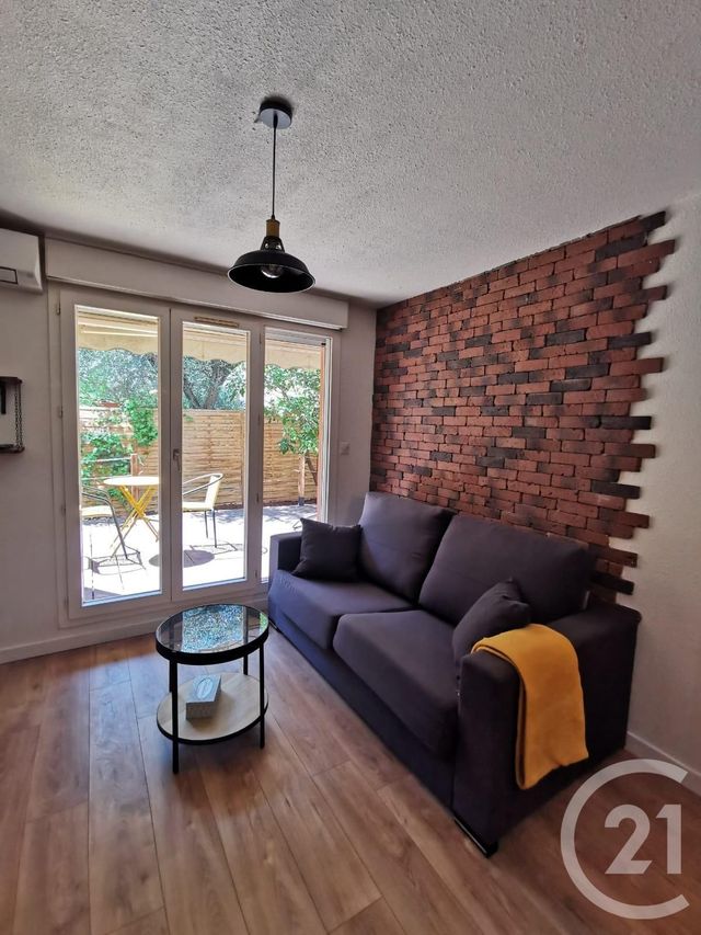 Appartement F2 à louer - 2 pièces - 29.04 m2 - VALLAURIS - 06 - PROVENCE-ALPES-COTE-D-AZUR - Century 21 Moulin De Brun
